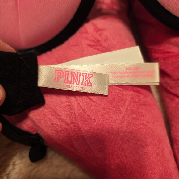 PINK Victoria's Secret Wear Everywhere Super Push Up Bra Black Satin 36C - NWOT - Picture 3 of 5